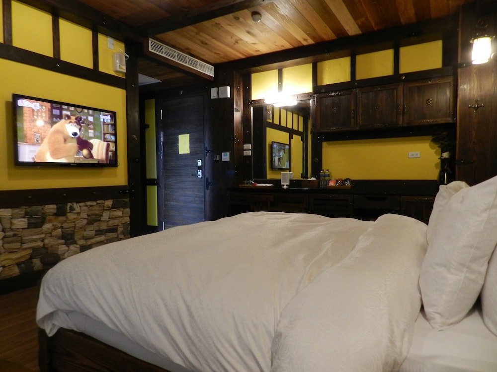 Sun Moon Lake Youngquan Hotels 15/50