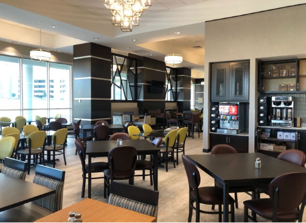 Drury Plaza Hotel Dallas Richardson 37/50