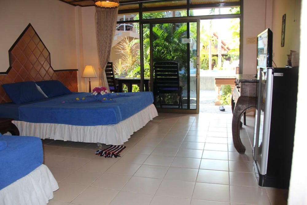 Laguna Beach Club Resort 25/76