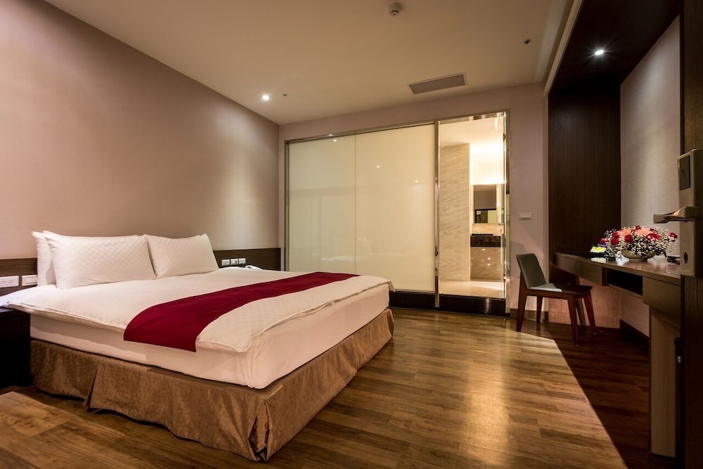 Hotel Rich 12/60