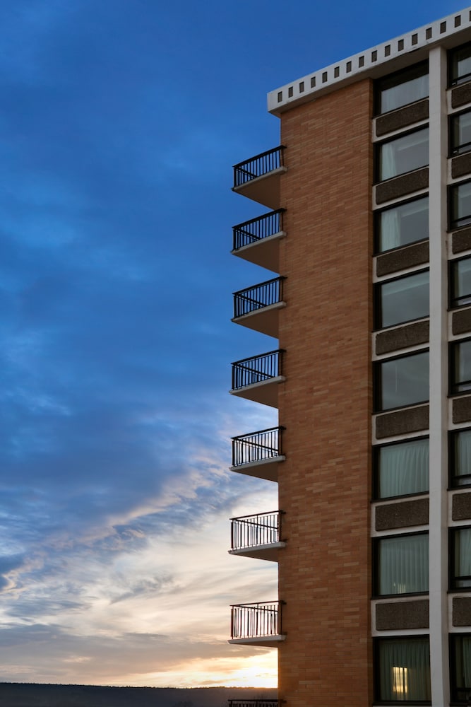 Coast Prince George Hotel by APA 5/50