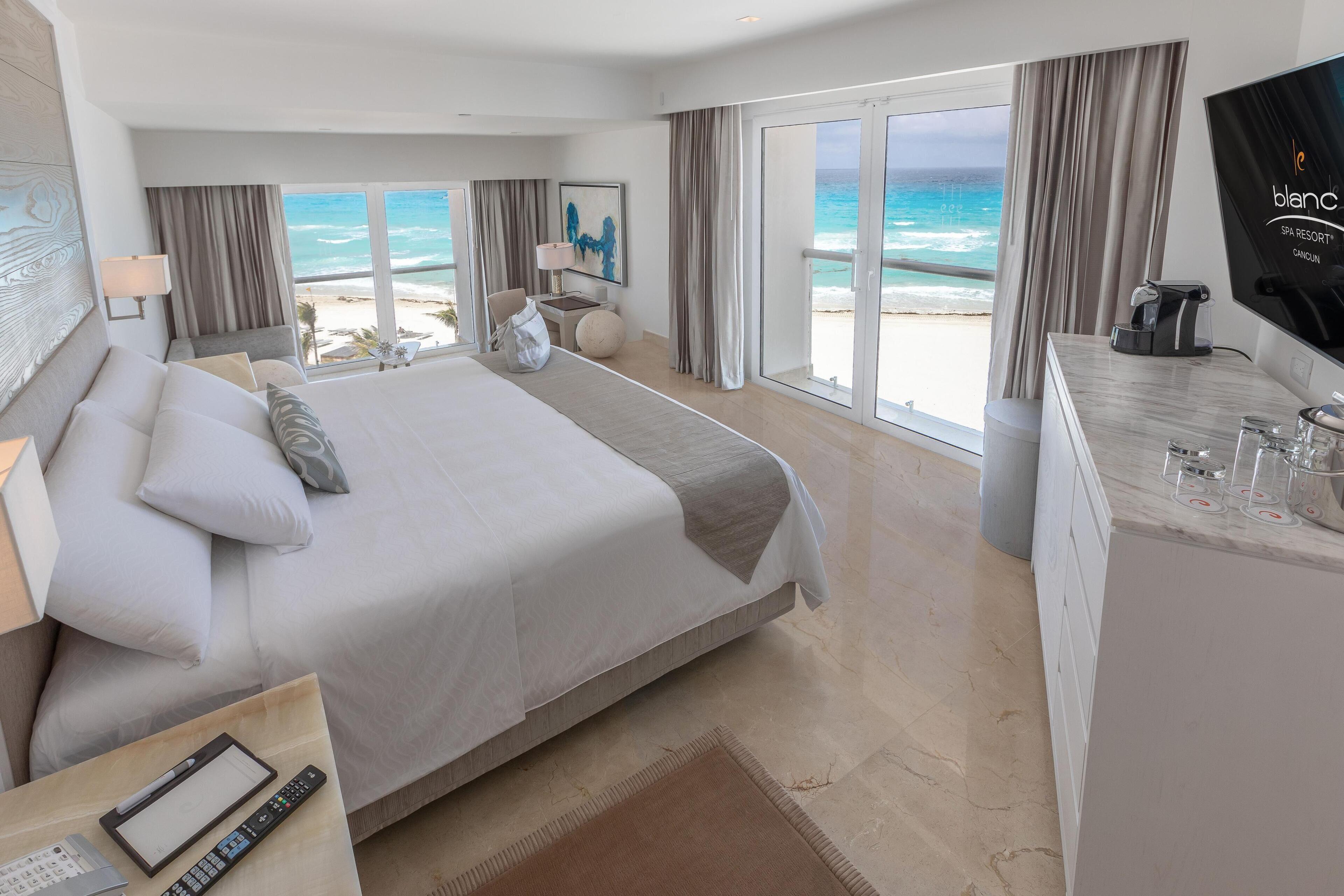 Royal, Junior Suite, Ocean View, Balcony or Terrace
