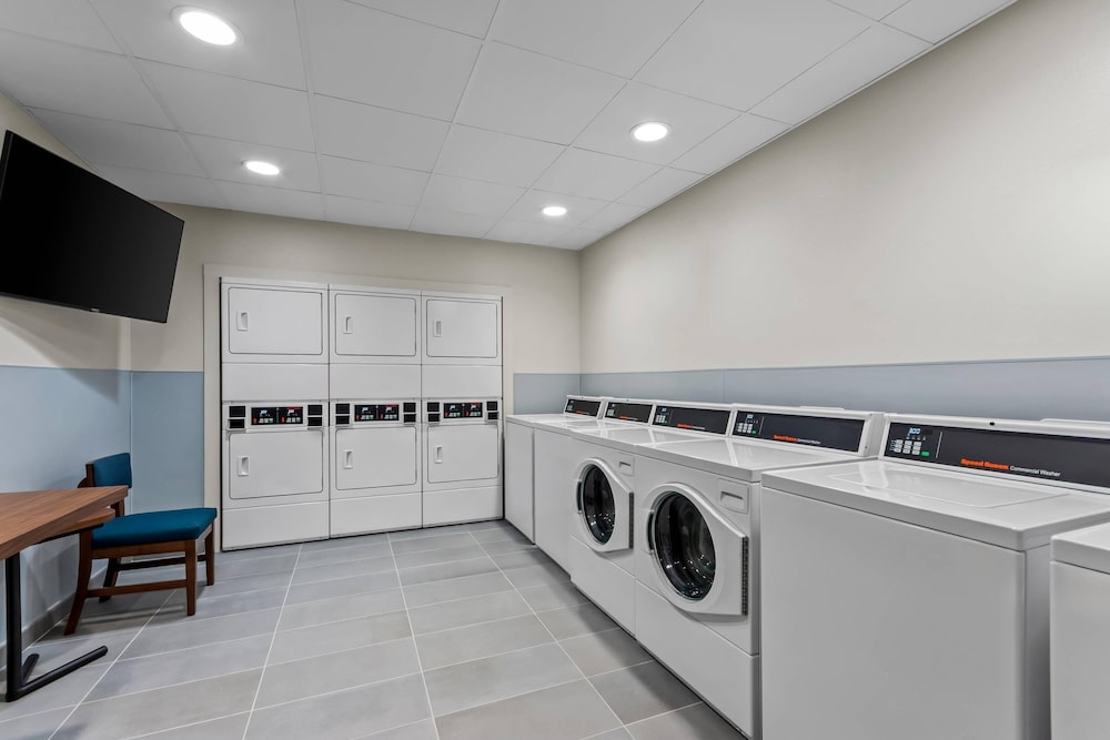 Everhome Suites Panama City Beach - 30A 31/60