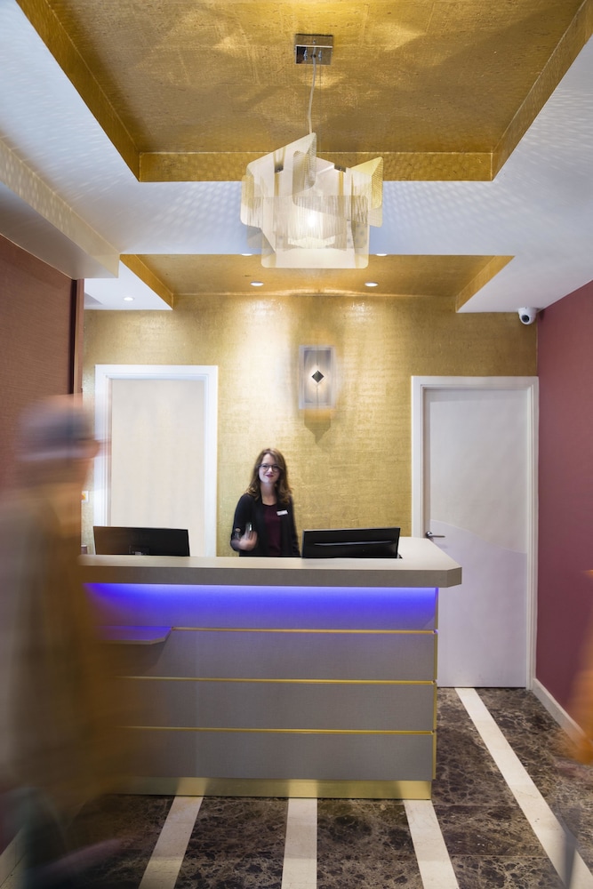 Hotel l'Inattendu 4/57