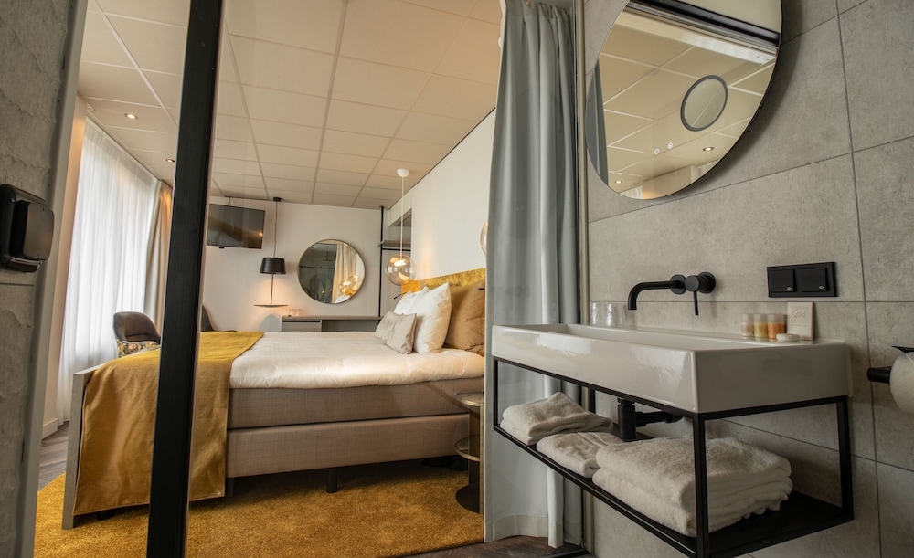 Grand Hotel Beatrix 12/47