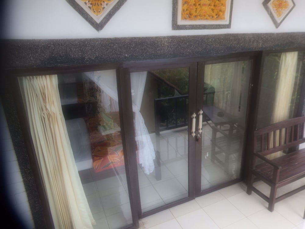 Bukit Indah Home Stay 10/50
