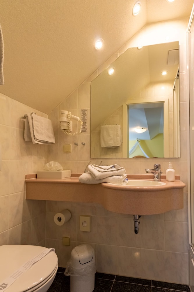 Panoramic, Twin Beds, Garden View, Sofa, Balcony