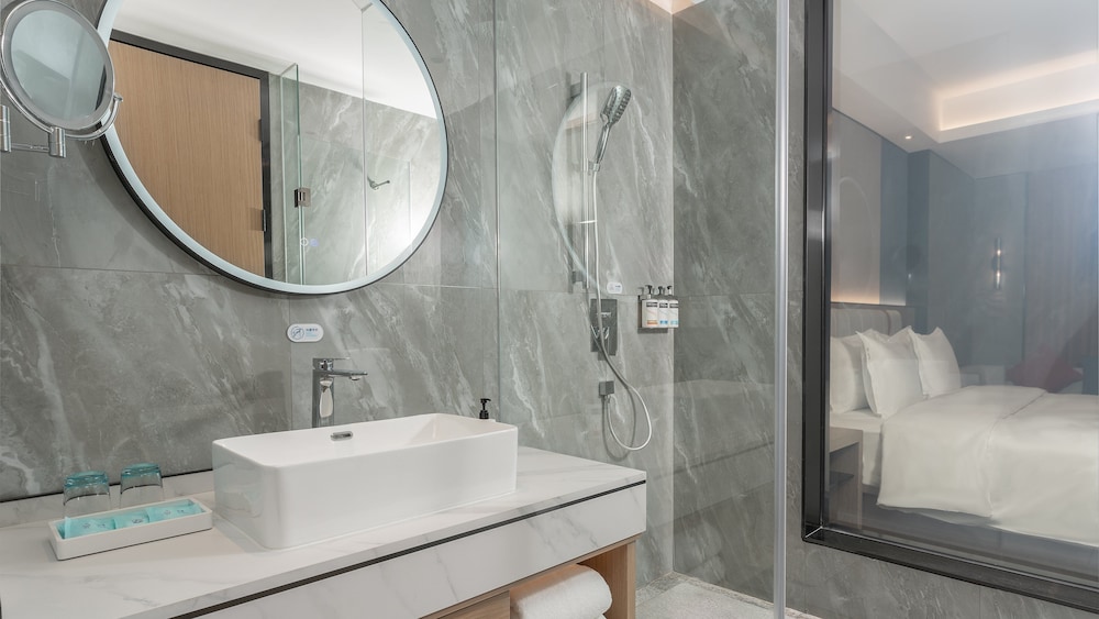 Holiday Inn Express Quanzhou Taishang District 45/46