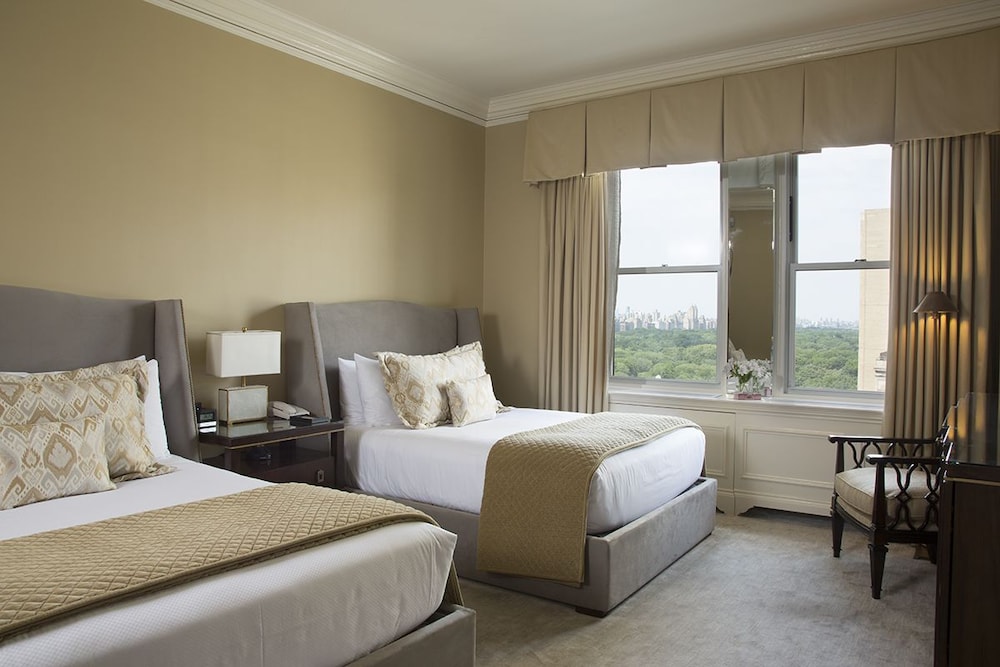 Sherry Netherland Hotel 10/72