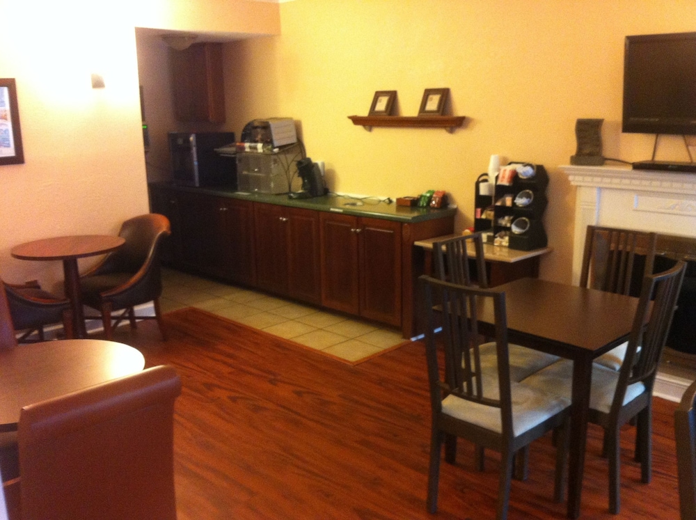 West Bank Inn 42/60