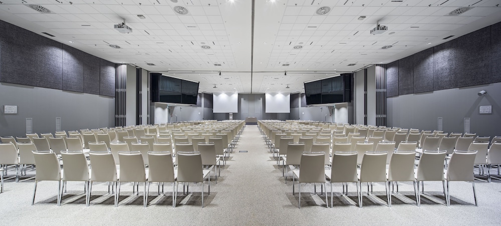 NH Milano Congress Centre 38/48
