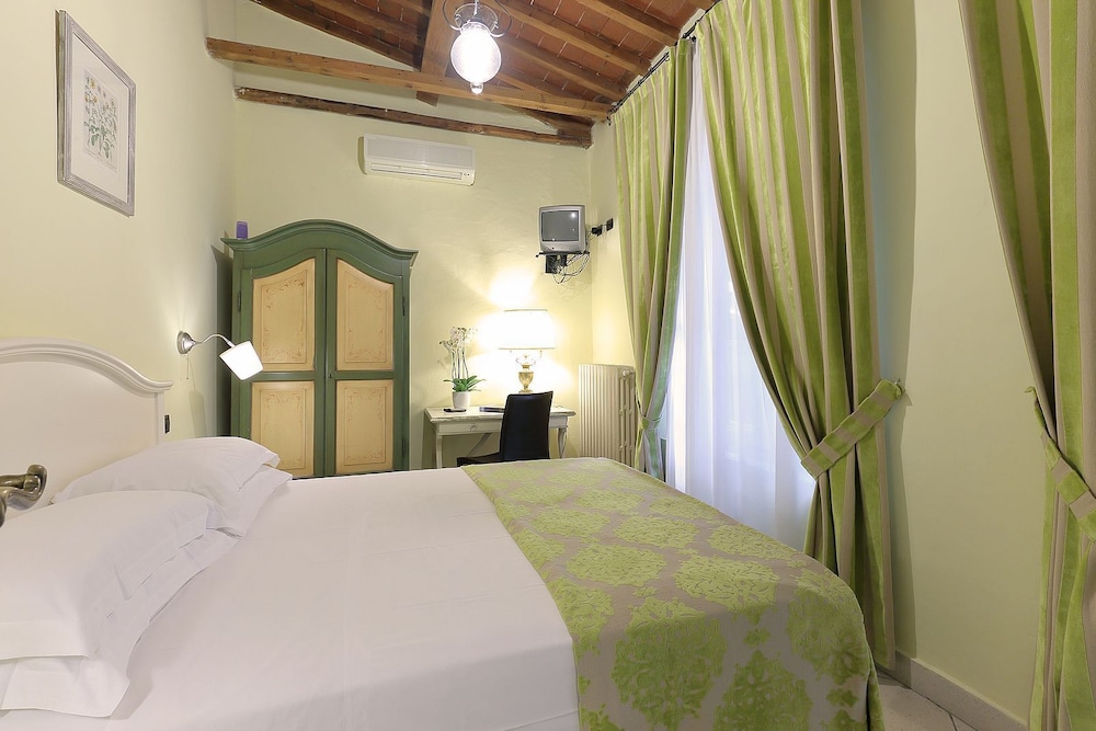 RELAIS LAVAGNINI 13/42