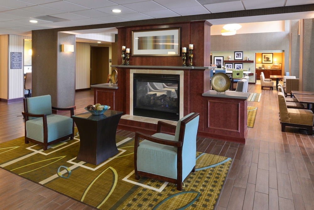 Hampton Inn & Suites St. Louis-Edwardsville 45/69