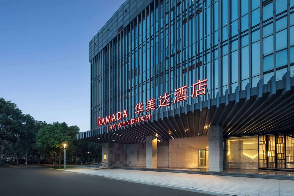 Ramada by Wyndham Zhenjiang Dagang New District 3/42