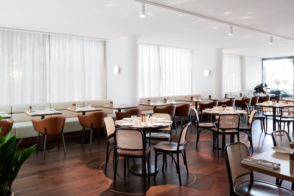Novotel Geelong 53/74