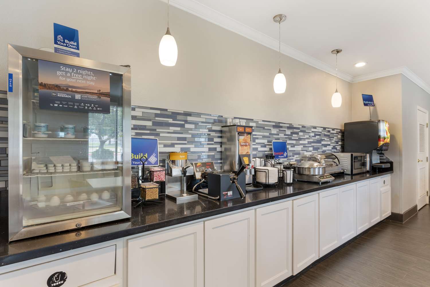 Best Western Visalia Hotel 6/55