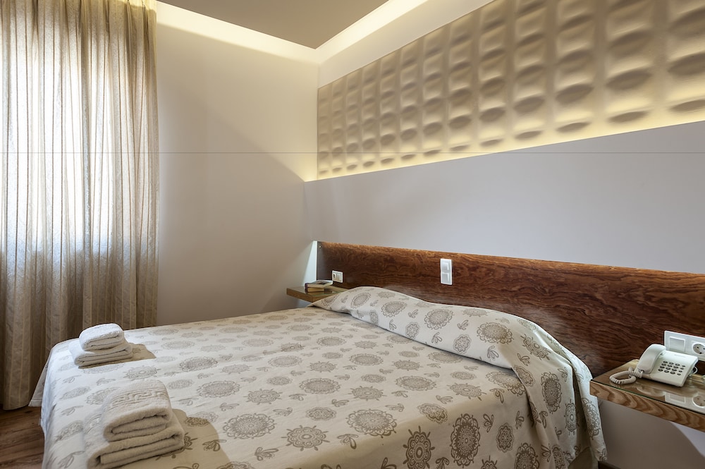 Elina Hotel Apartments 18/79