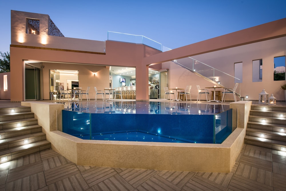 Omiros Boutique Hotel 2/59