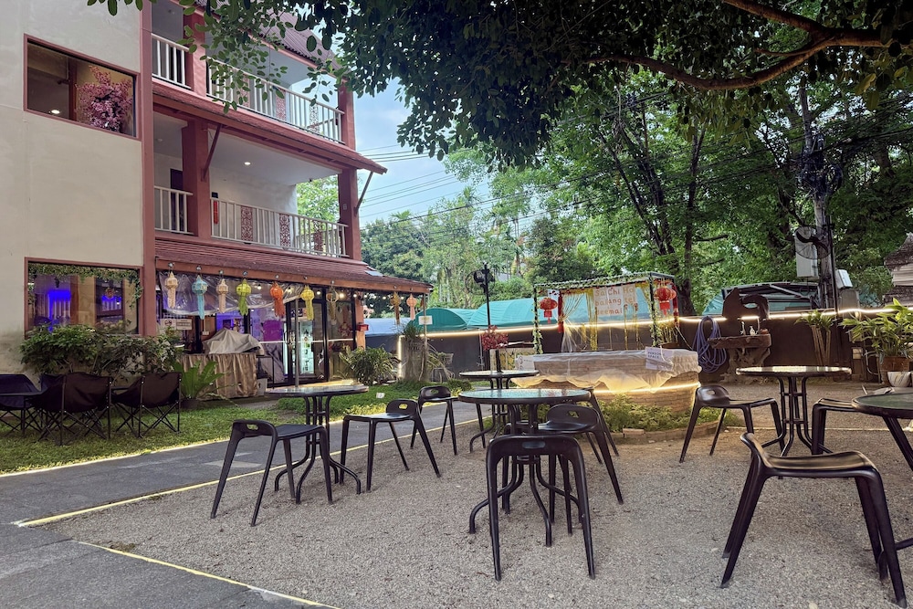 Sabaidee Chiangmai Hotel 53/65