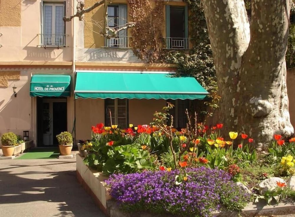 Adonis Digne Hotel particulier in DIGNE LES BAINS