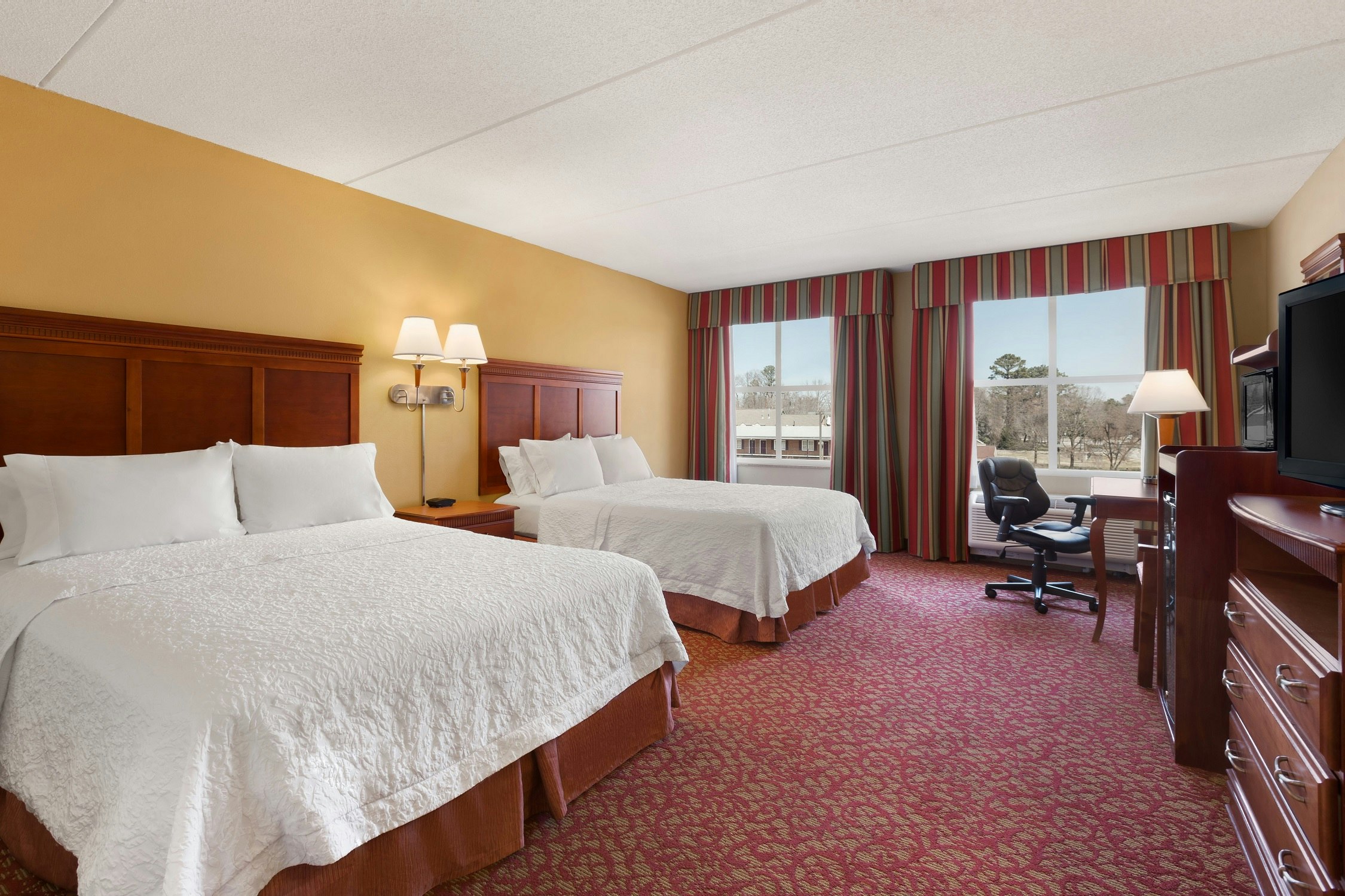 Hampton Inn & Suites Williamsburg Historic District 19/58