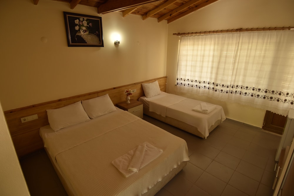 Likya Adrasan Otel 10/42