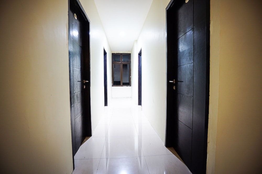 Hotel O Manado near Gereja Advent Tikala Baru formerly Rid's Hotel 35/49