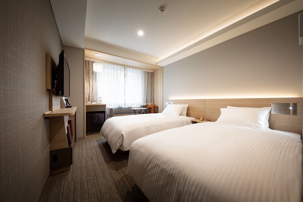 COMFORT, TWIN BEDS