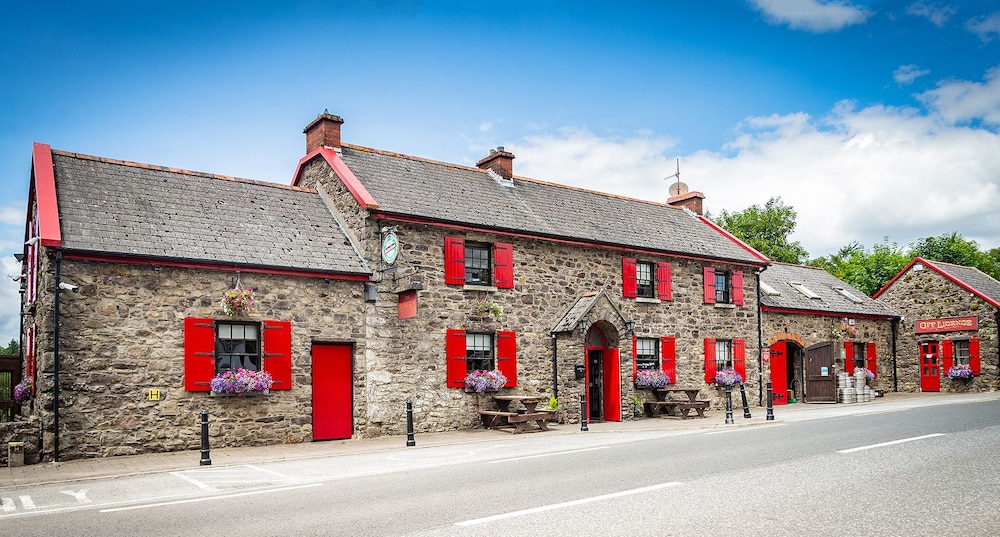 The Garrandarragh Inn 2/33