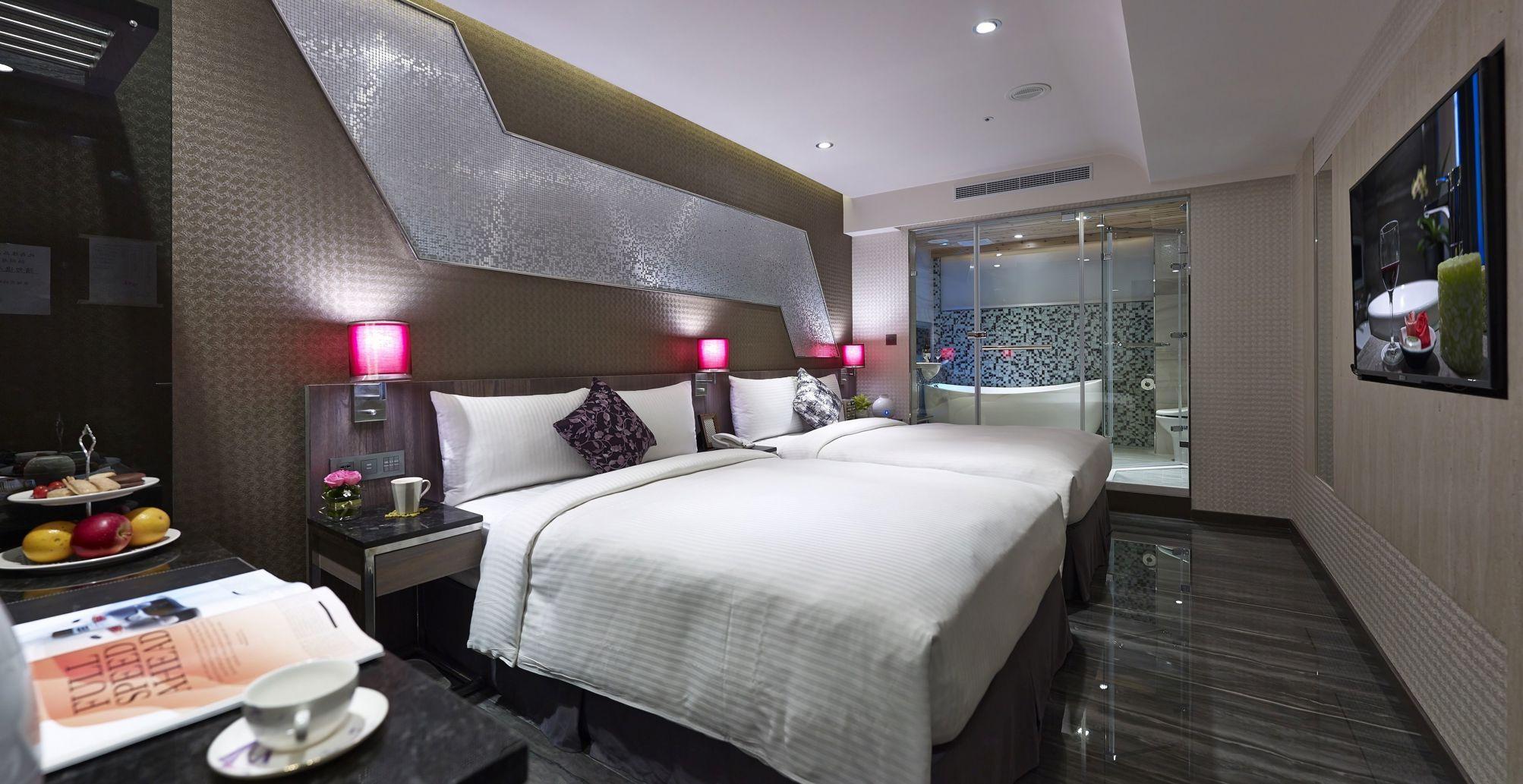 Luxury Quad Room