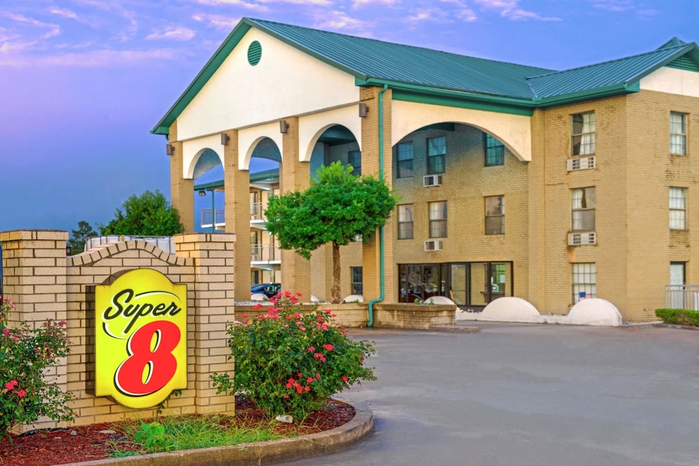 Super 8 by Wyndham Lakeland 5/41