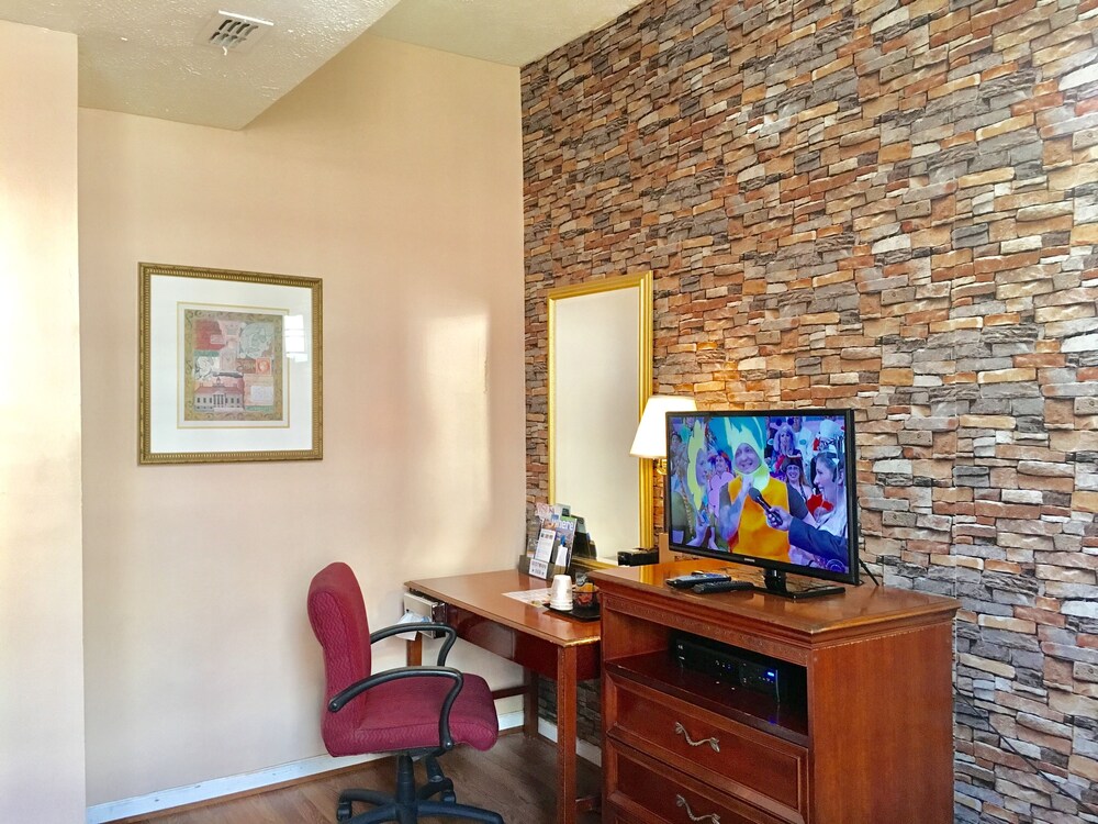Midtown Inn 43/54