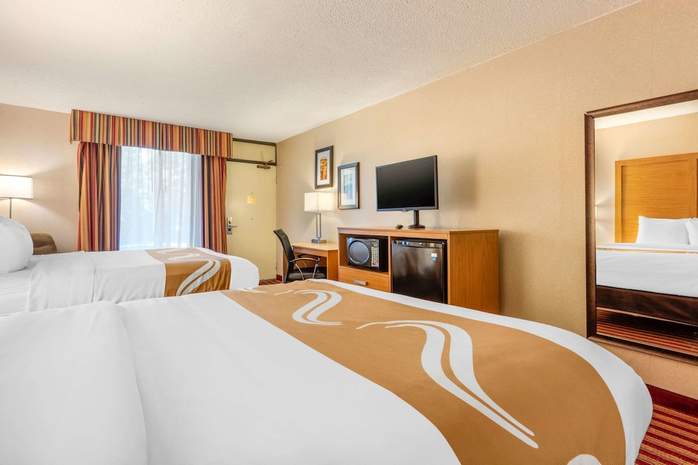 Quality Inn Exit 4 19/55