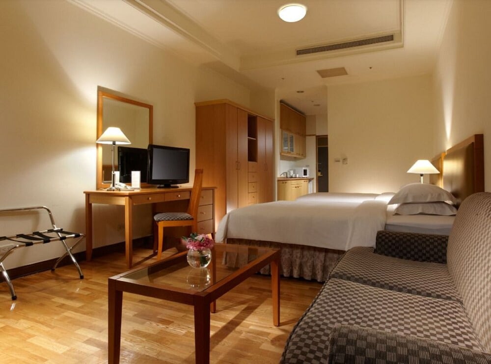 Park Lane Inn 20/23
