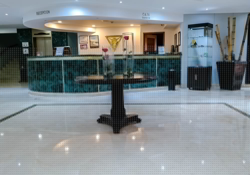HOTEL INTERNACIONAL LA TRIADA 6/65