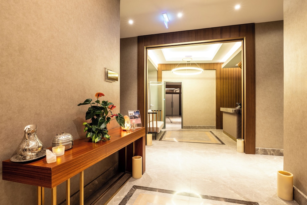 Birun Ada Hotel 8/56