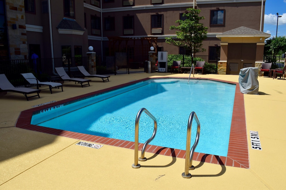 Staybridge Suites Houston Stafford Sugar Land 5/65