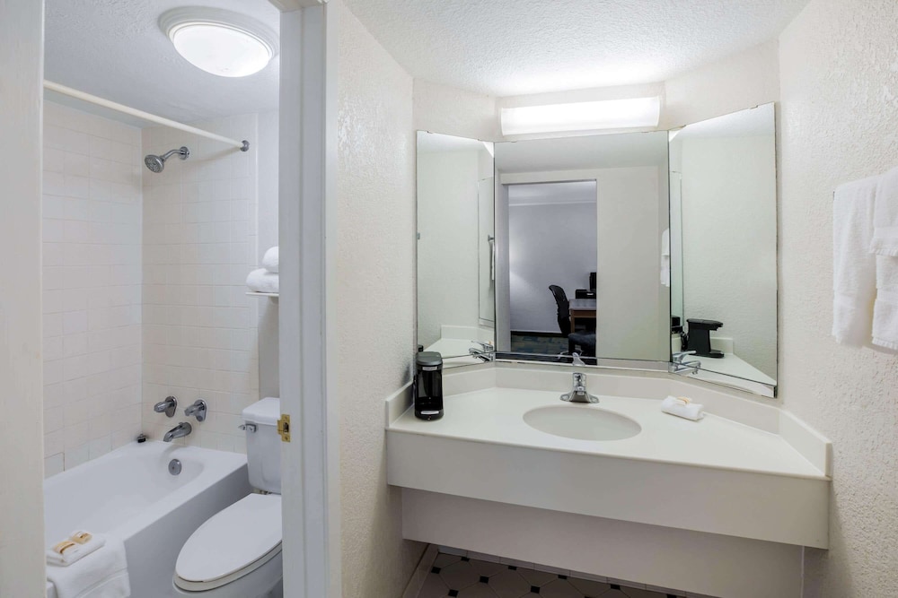 La Quinta Inn Lufkin 22/49