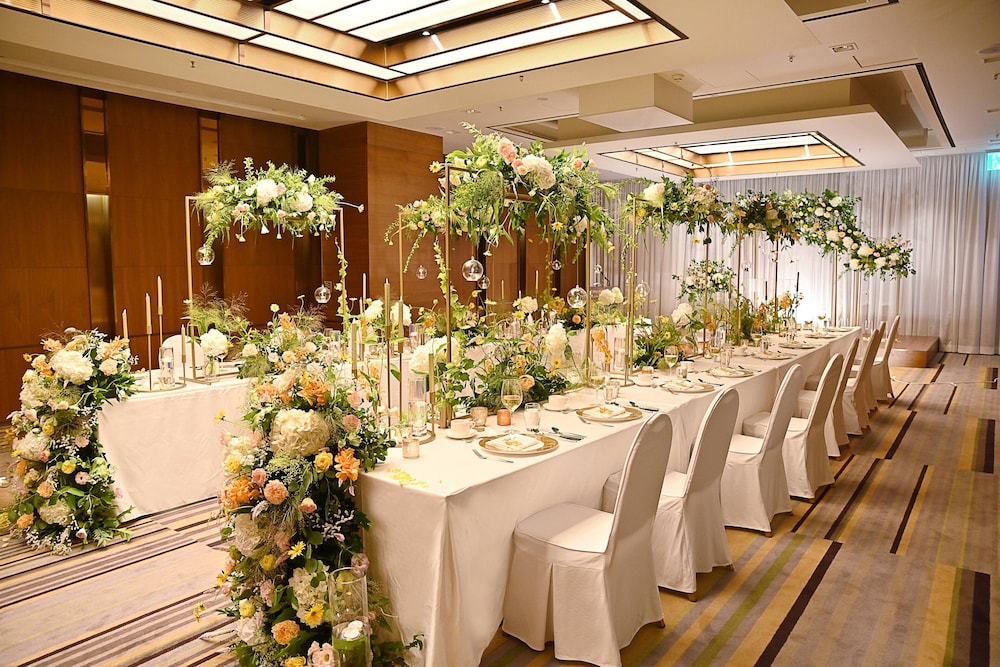 Courtyard By Marriott Seoul Times Square 8/58