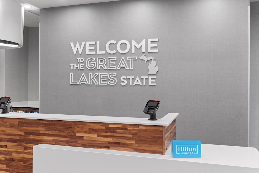 Lobby at Hampton Inn Saline MI, ANN ARBOR - MI
