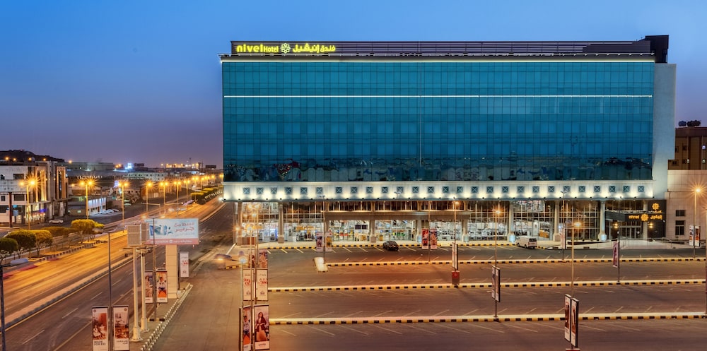 Nivel Hotel in KHAMIS MUSHAYT