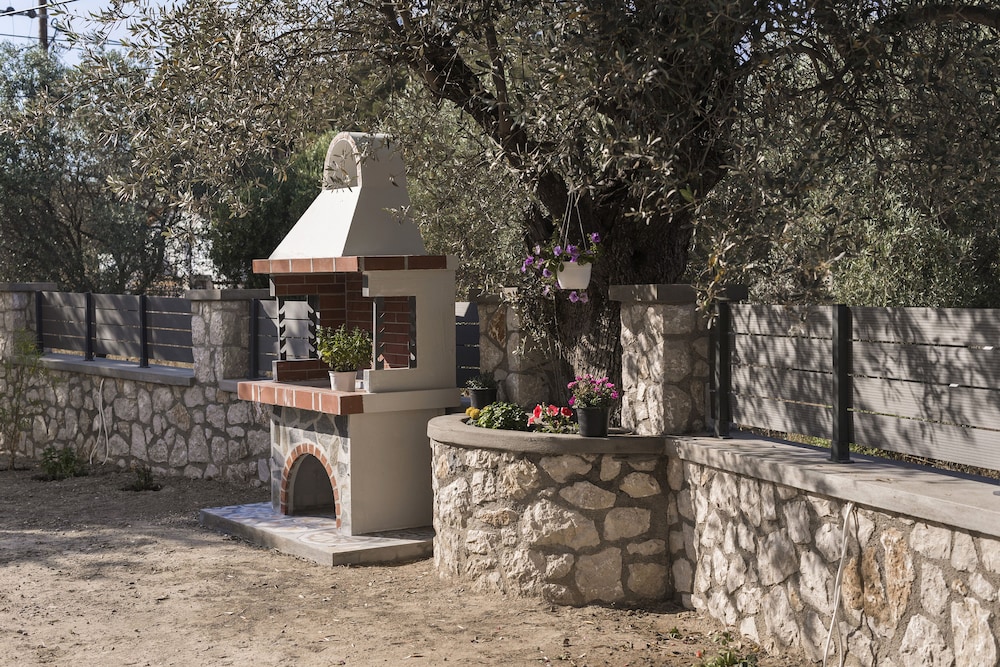 Luxury Retro Villas 48/54