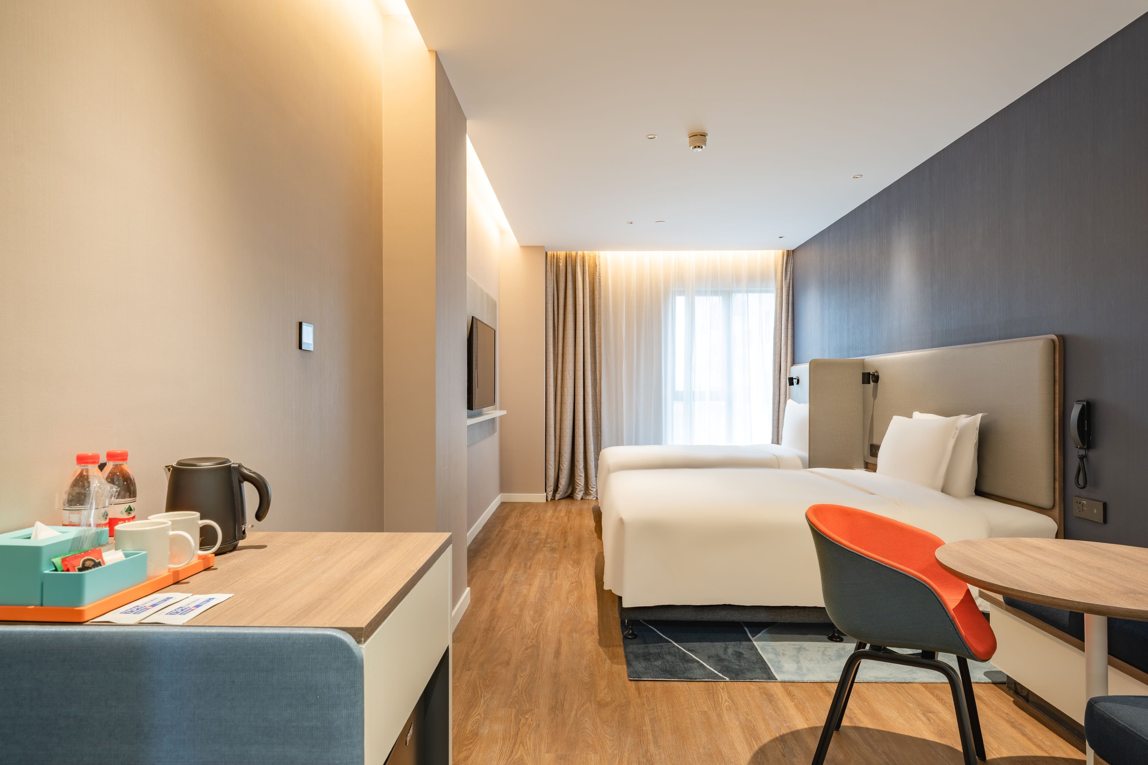 HOLIDAY INN EXPRESS Shanghai Expo Centre 26/50