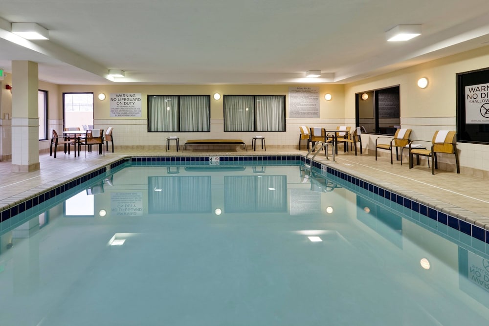 Courtyard by Marriott Chicago Southeast/Hammond 7/26