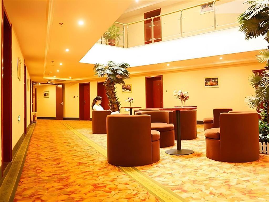GreenTree Inn Jinan Quancheng Hotel 15/43