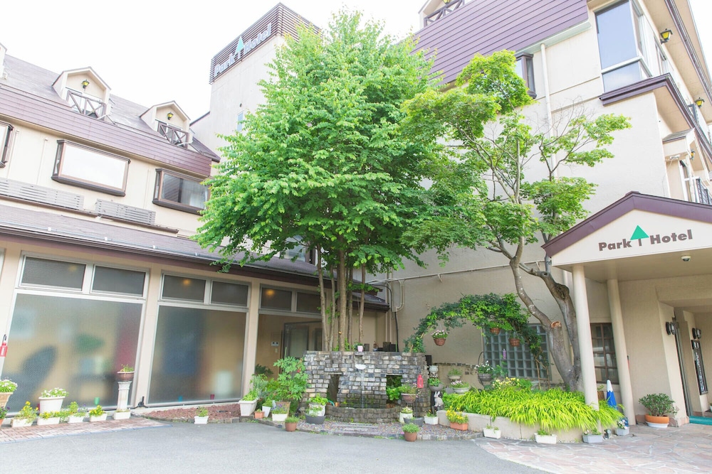 KAWAGUCHIKO PARK HOTEL 3/50