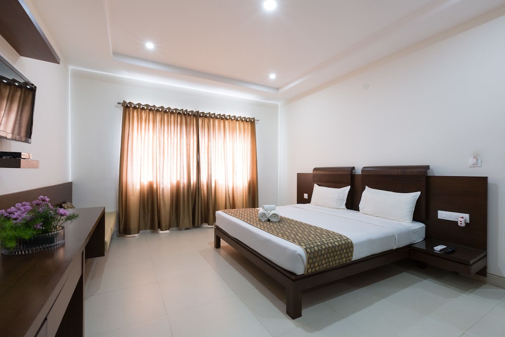PREMIUM, KING BED