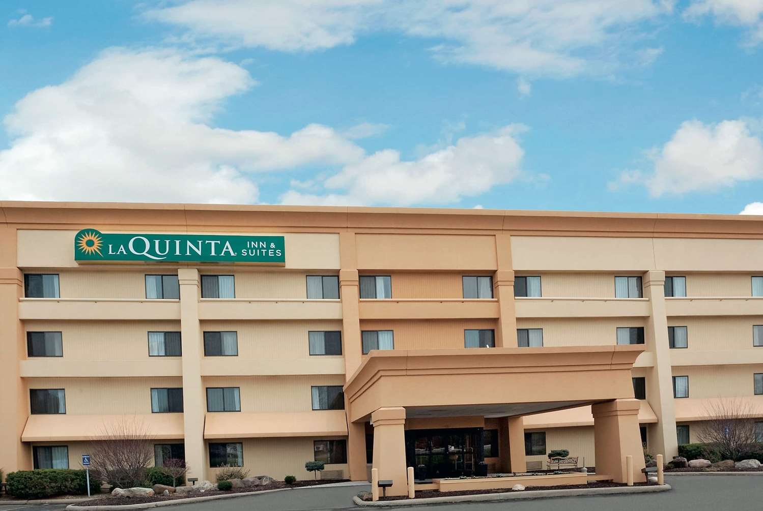 La Quinta Inn And Suites By Wyndham Mansfield Oh 1/27