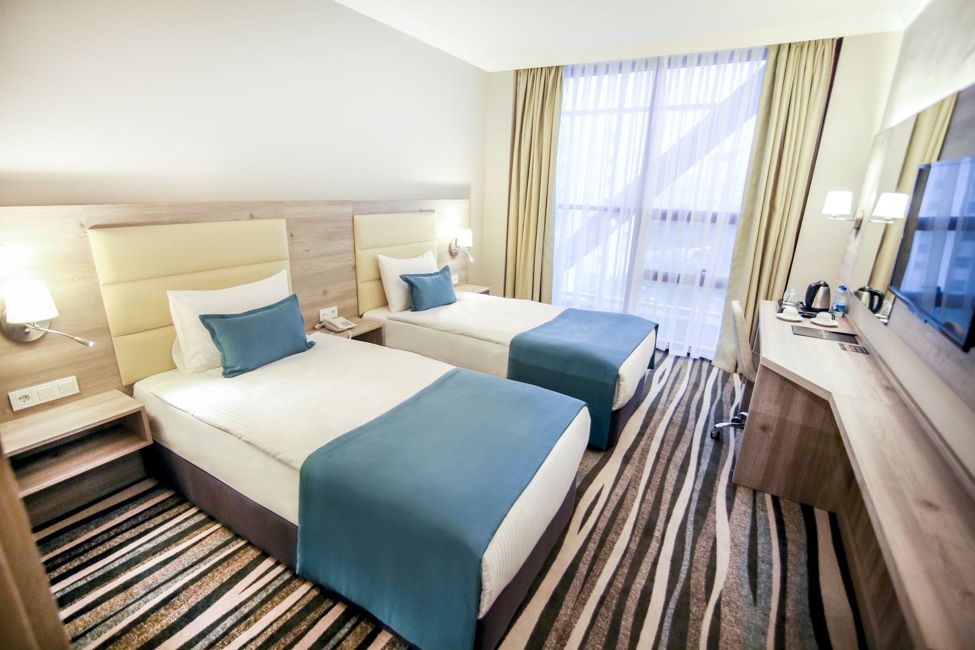 STANDARD, DOUBLE BED