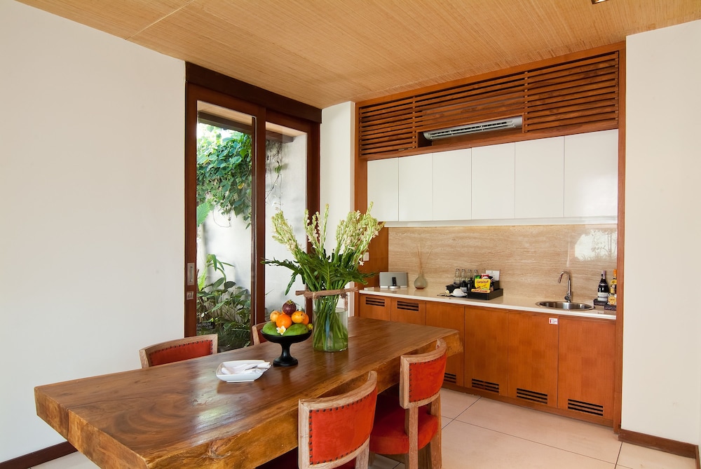 Maca Villas Spa 54/64